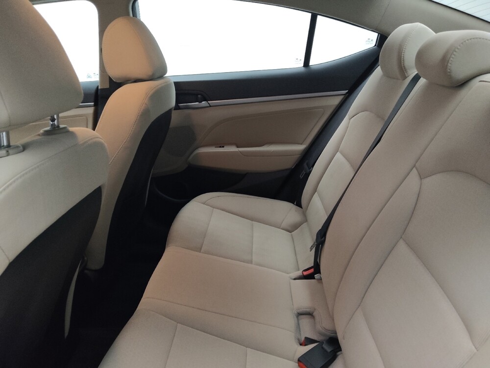2018 Hyundai Elantra in Lombard, IL 60148 - 18105902 18