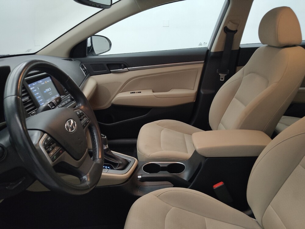 2018 Hyundai Elantra in Lombard, IL 60148 - 18105902 17