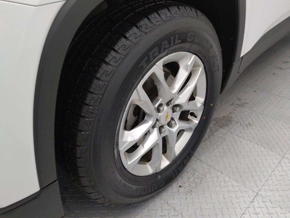 2019 Chevrolet Traverse in Wichita, KS 67207 - 18105908 31