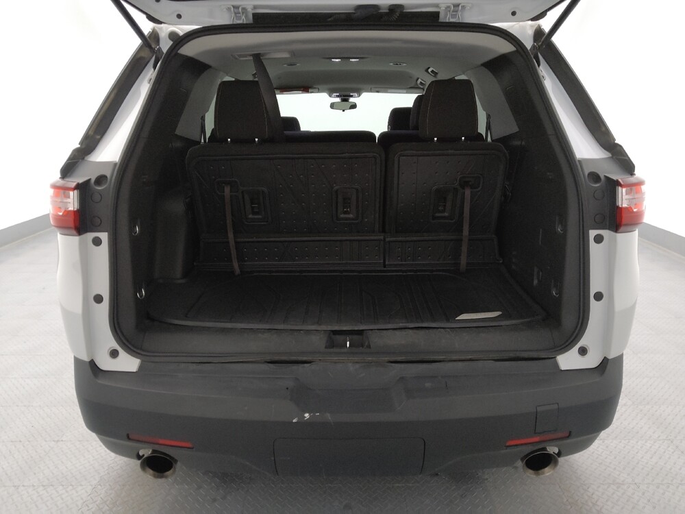 2019 Chevrolet Traverse in Wichita, KS 67207 - 18105908 29