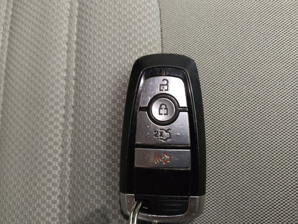 2018 Ford Fusion in Lombard, IL 60148 - 18105919 32