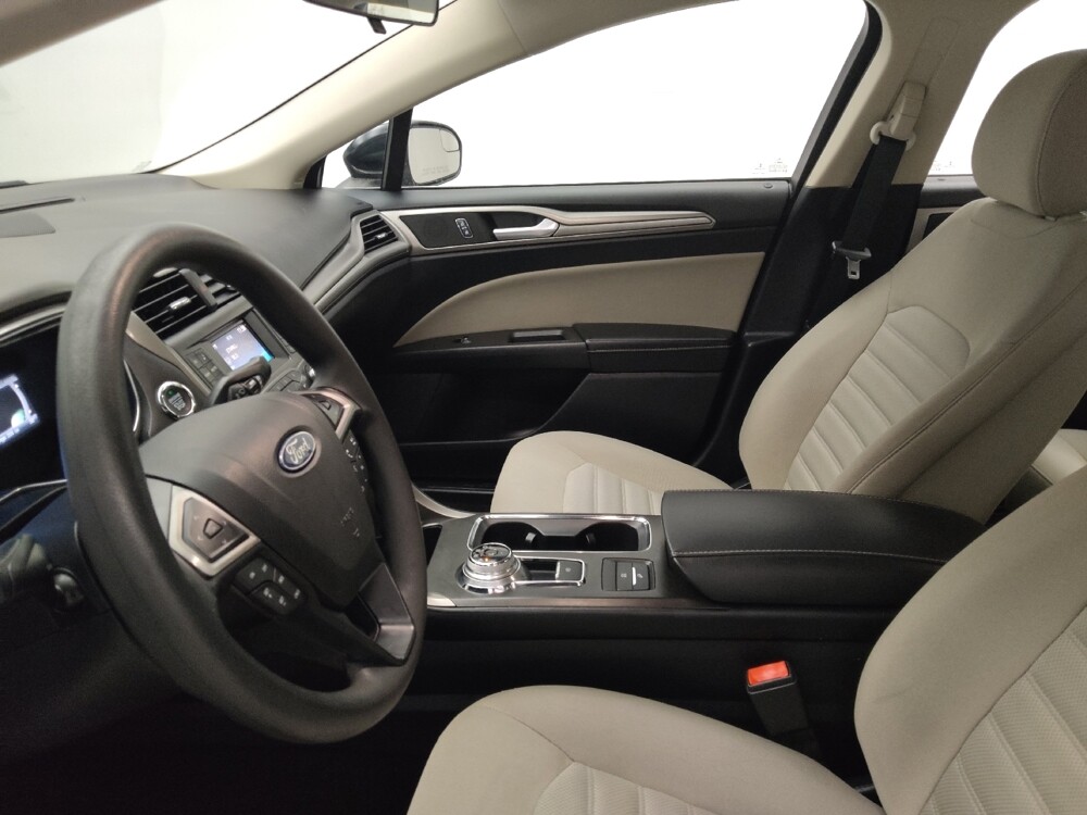 2018 Ford Fusion in Lombard, IL 60148 - 18105919 17