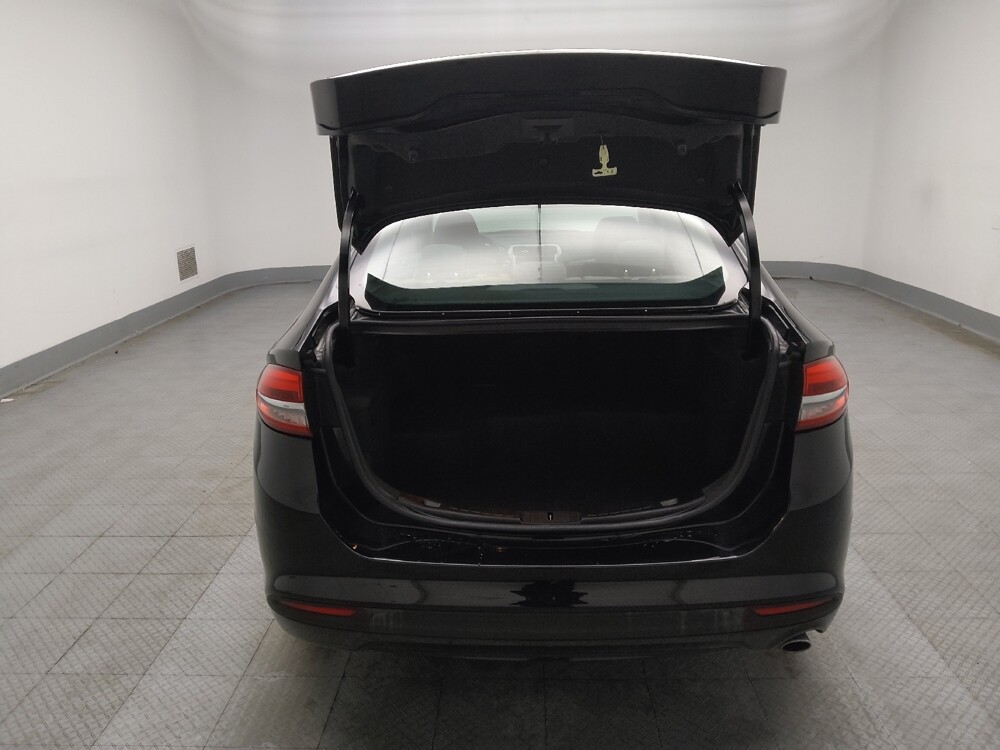 2018 Ford Fusion in Lombard, IL 60148 - 18105919 29