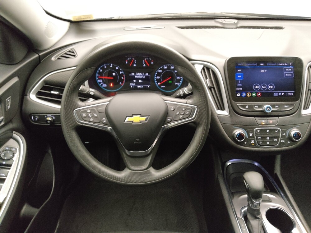 2023 Chevrolet Malibu in Lombard, IL 60148 - 18105920 22