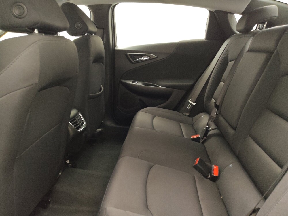 2023 Chevrolet Malibu in Lombard, IL 60148 - 18105920 18