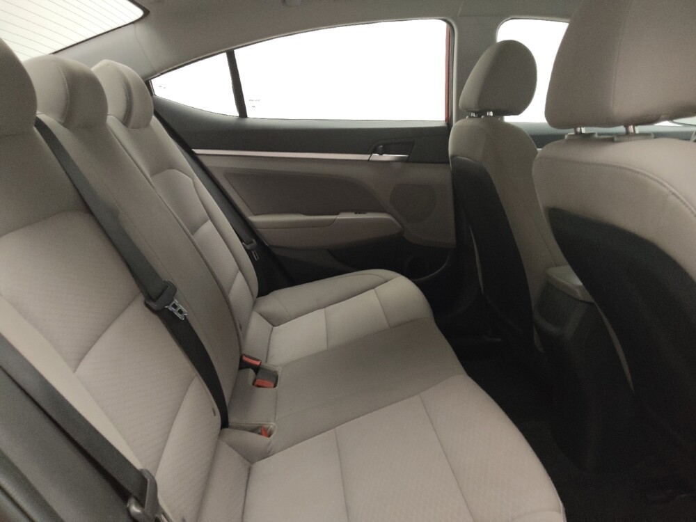 2020 Hyundai Elantra in Midlothian, IL 60445 - 18105929 19