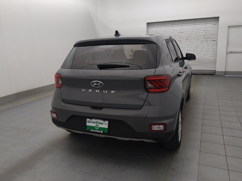 2021 Hyundai Venue in Clearwater, FL 33764 - 18105931 7