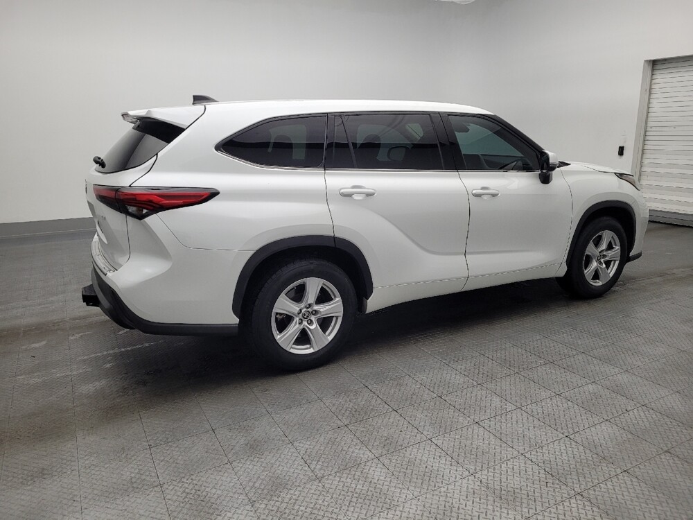 2022 Toyota Highlander in Orlando, FL 32808 - 18105933 10