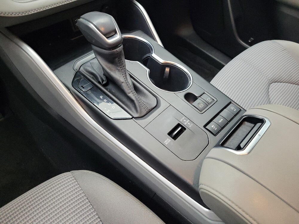 2022 Toyota Highlander in Orlando, FL 32808 - 18105933 26