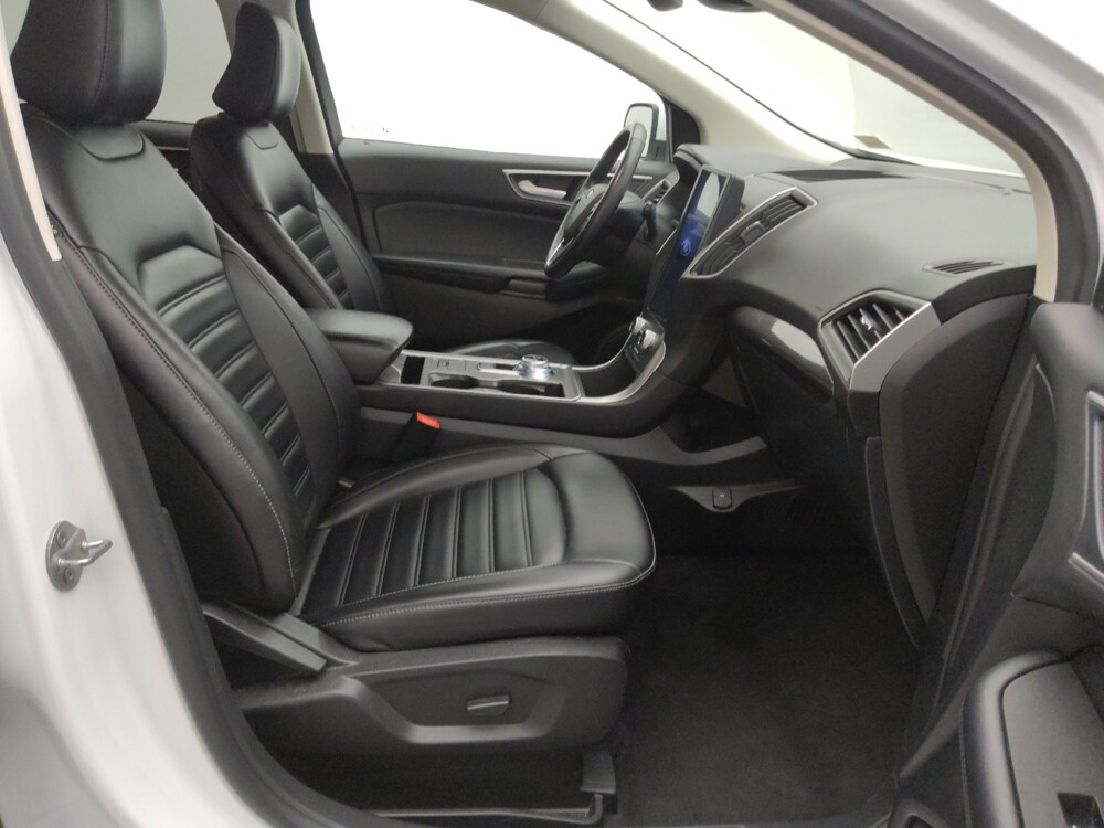 2023 Ford Edge in Gladstone, MO 64118 - 18105936 21