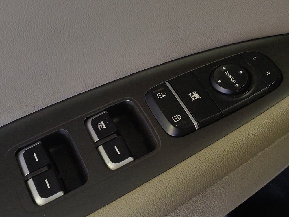 2018 Kia Optima in Houston, TX 77074 - 18105938 27