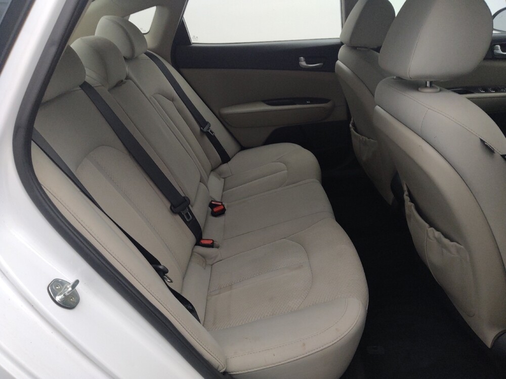 2018 Kia Optima in Houston, TX 77074 - 18105938 19