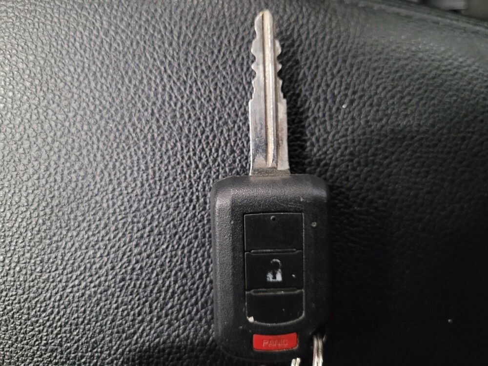 2019 Mitsubishi Outlander Sport in Williamstown, NJ 8094 - 18105947 32