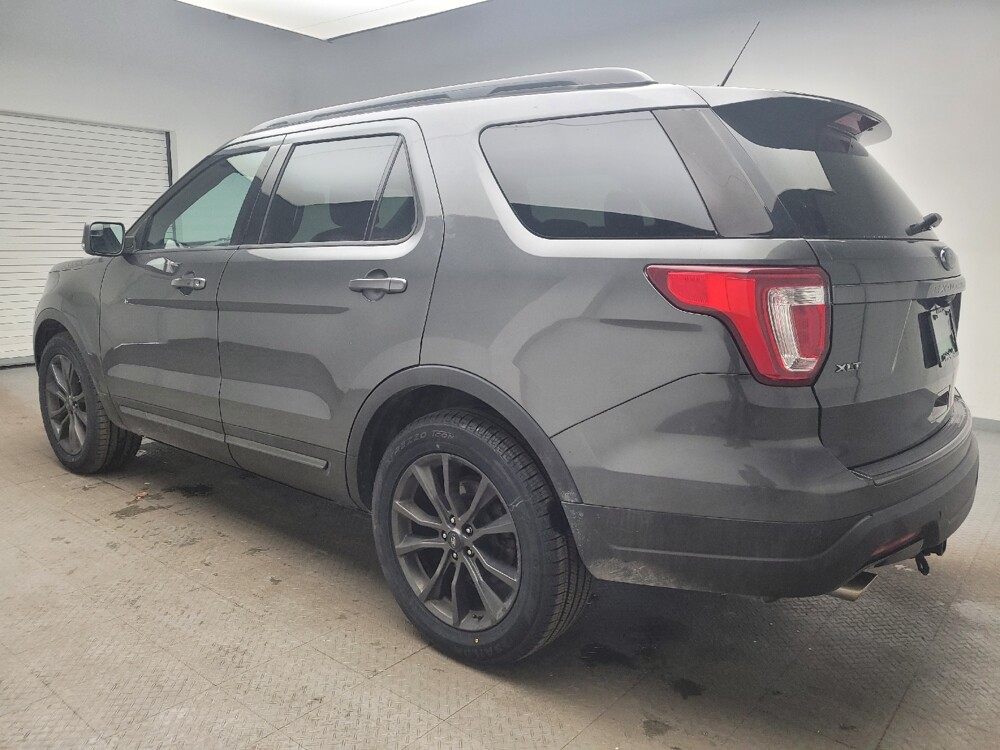 2018 Ford Explorer in Eastpointe, MI 48021 - 18105948 3