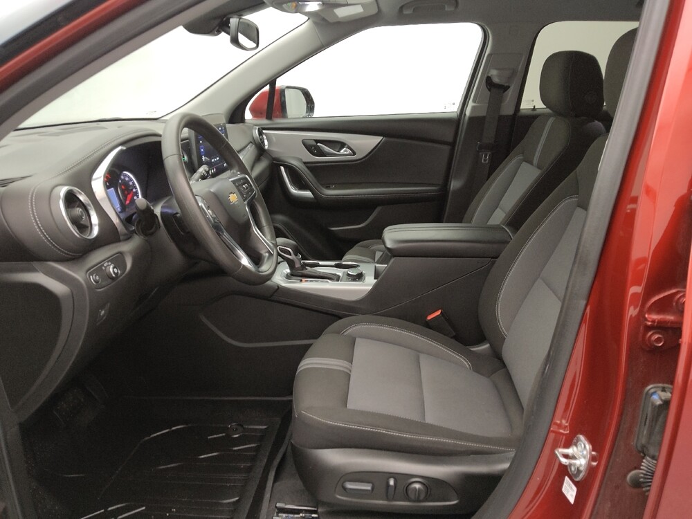 2024 Chevrolet Blazer in Springfield, MO 65807 - 18105951 17