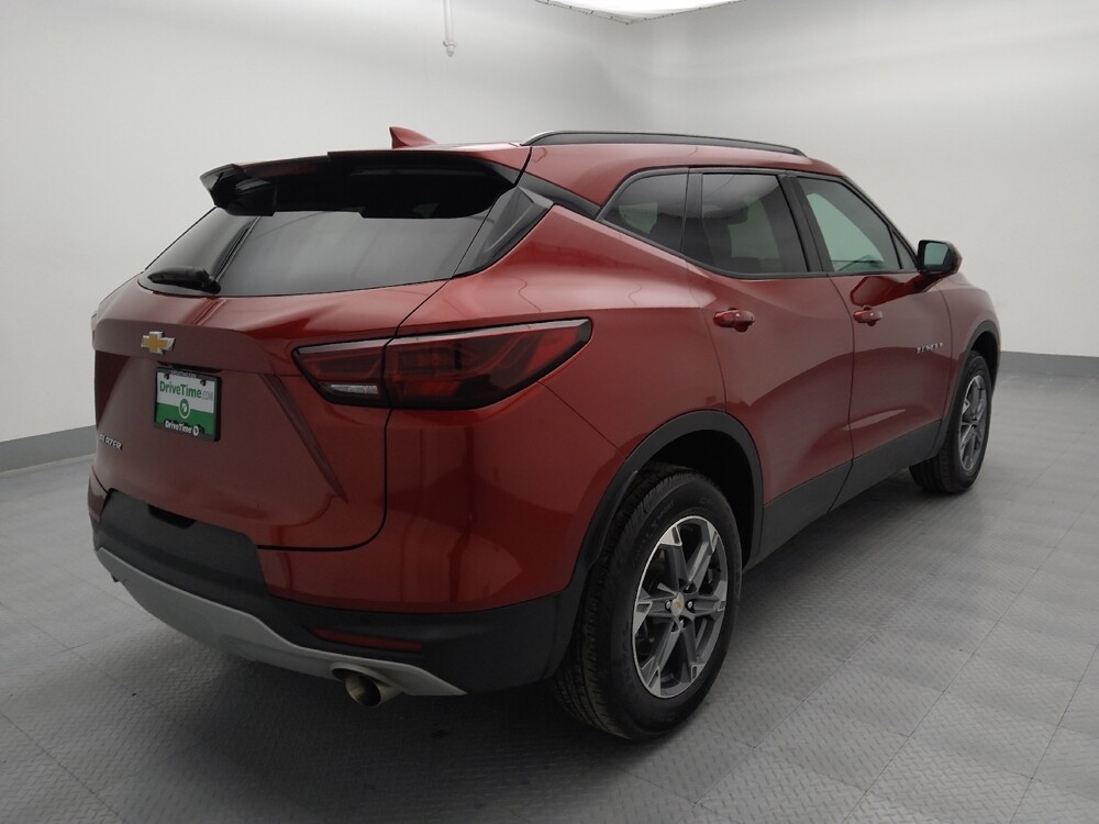 2024 Chevrolet Blazer in Springfield, MO 65807 - 18105951 9