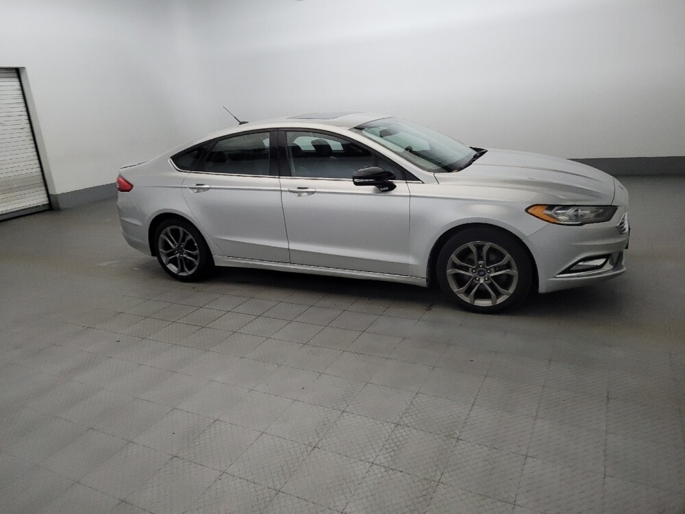 2017 Ford Fusion in Temple Hills, MD 20746 - 18105960 11