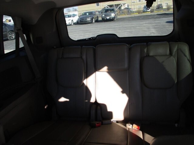 2016 Chrysler Town & Country in Oak Grove, MO 64075 - 18105962 11