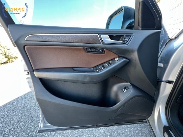 2016 Audi Q5 in Decatur, GA 30032 - 18105975 39