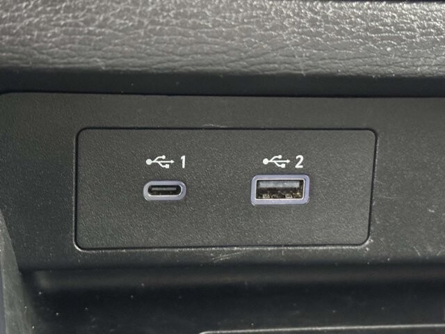 2024 Mitsubishi Outlander in Winchester, VA 22602 - 18105976 19