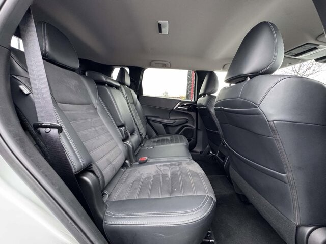 2024 Mitsubishi Outlander in Winchester, VA 22602 - 18105976 11