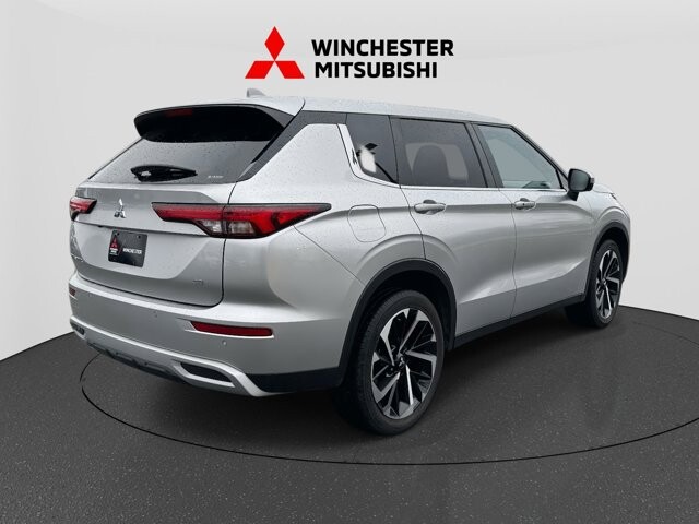 2024 Mitsubishi Outlander in Winchester, VA 22602 - 18105976 2