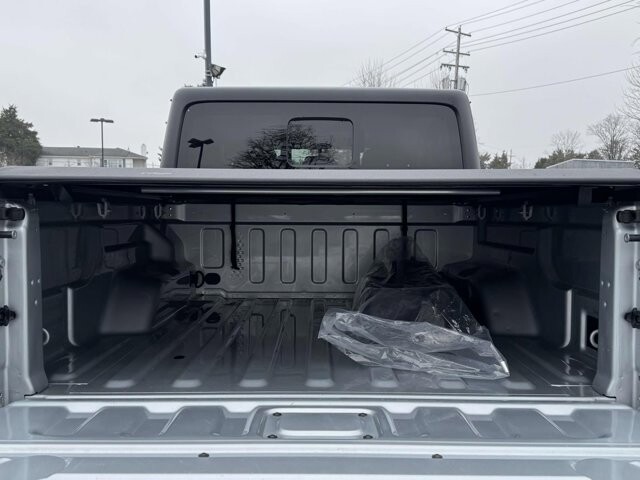 2023 Jeep Gladiator in Winchester, VA 22602 - 18105978 34
