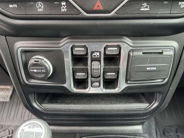 2023 Jeep Gladiator in Winchester, VA 22602 - 18105978 38