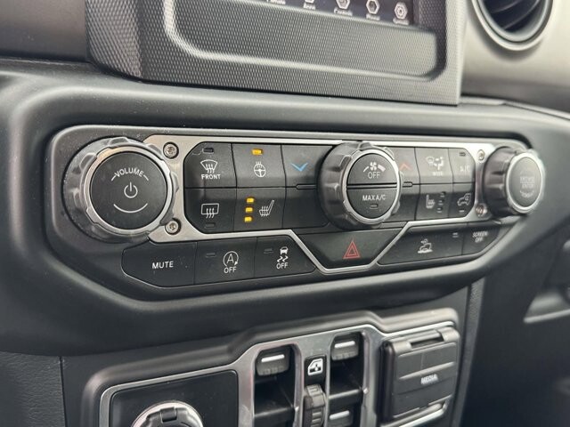 2023 Jeep Gladiator in Winchester, VA 22602 - 18105978 37