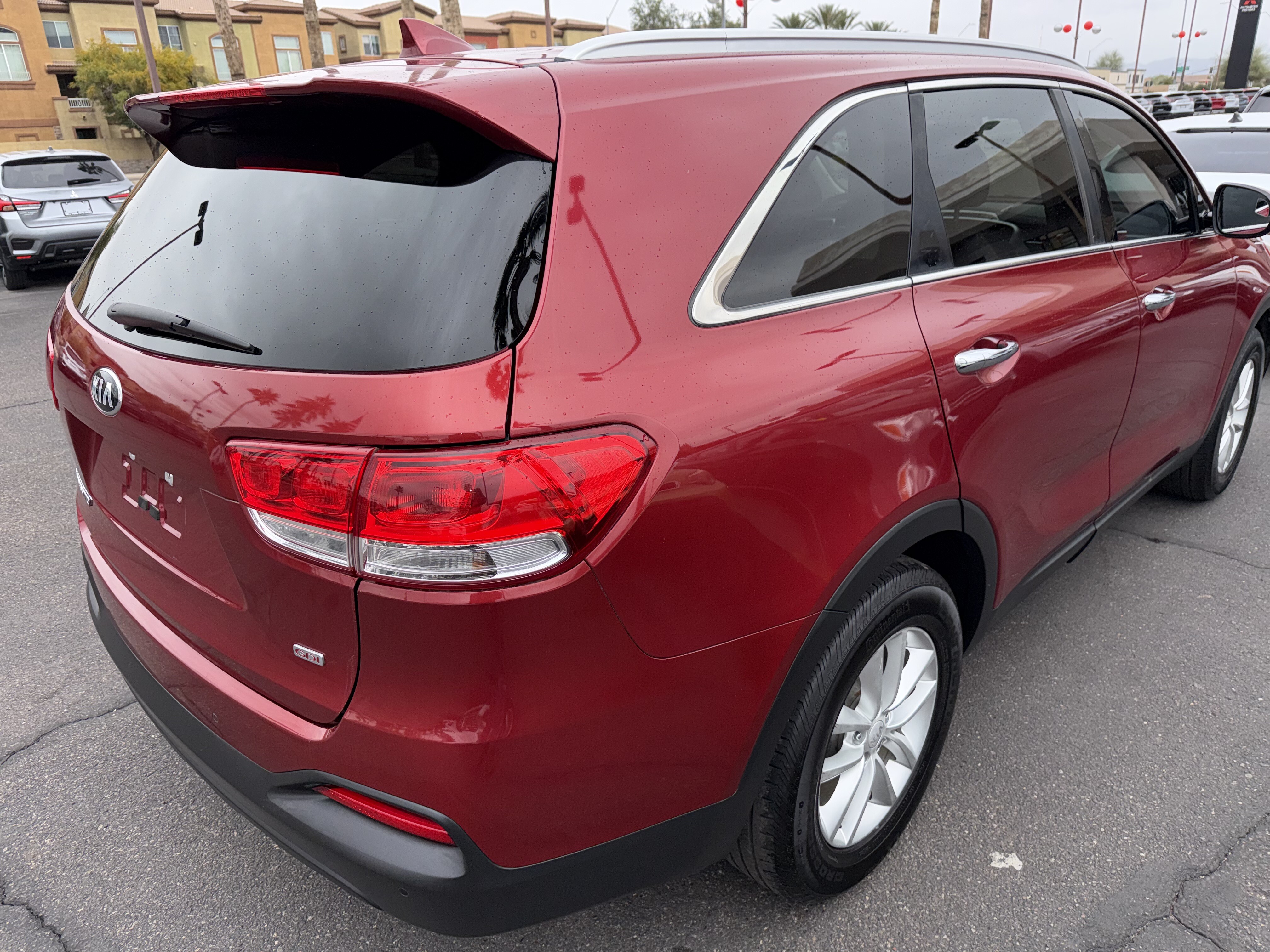 2018 Kia Sorento in Phoenix, AZ 85022 - 18105980 4