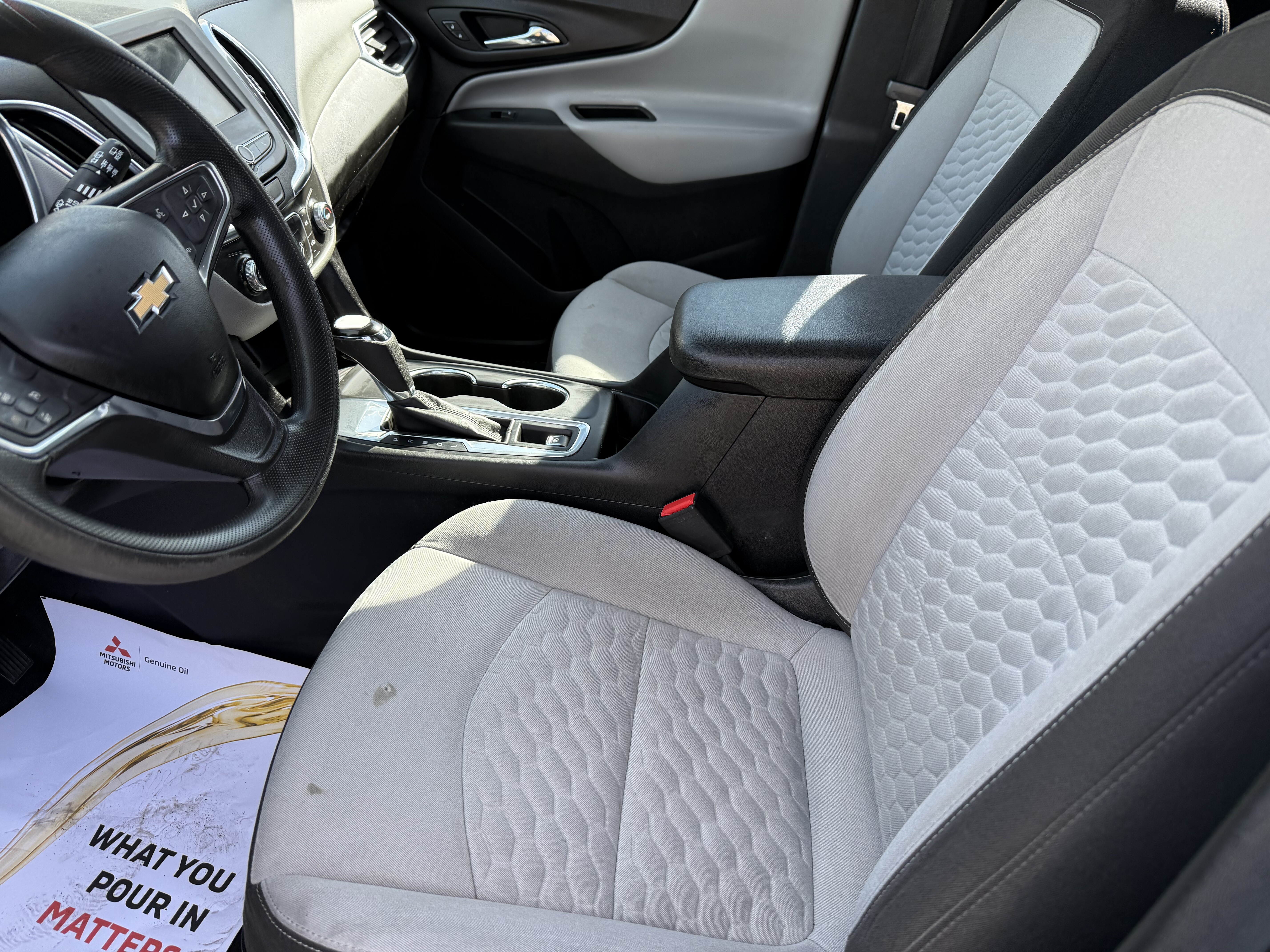 2019 Chevrolet Equinox in Phoenix, AZ 85022 - 18105982 9