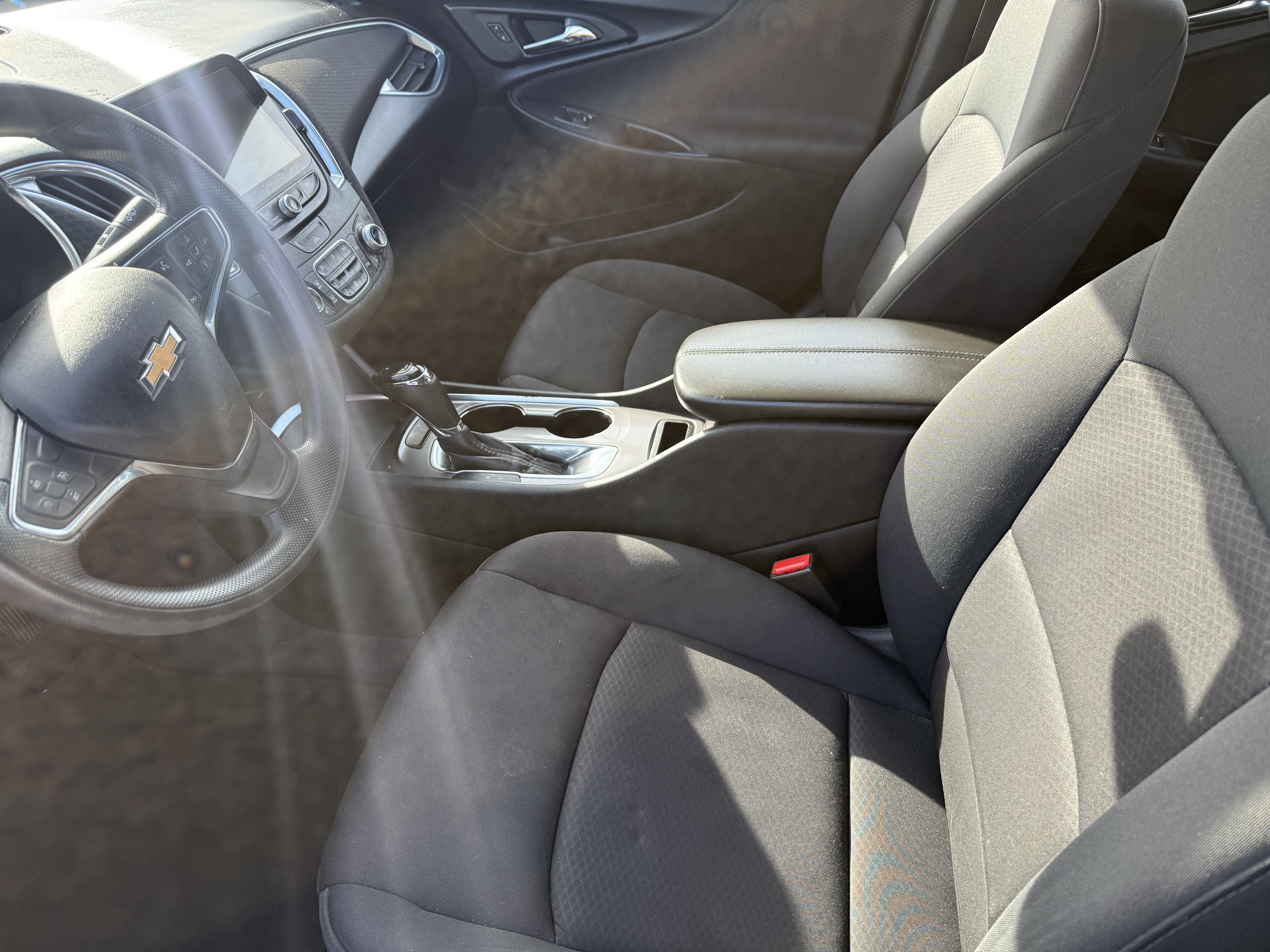 2017 Chevrolet Malibu in Phoenix, AZ 85022 - 18105983 9