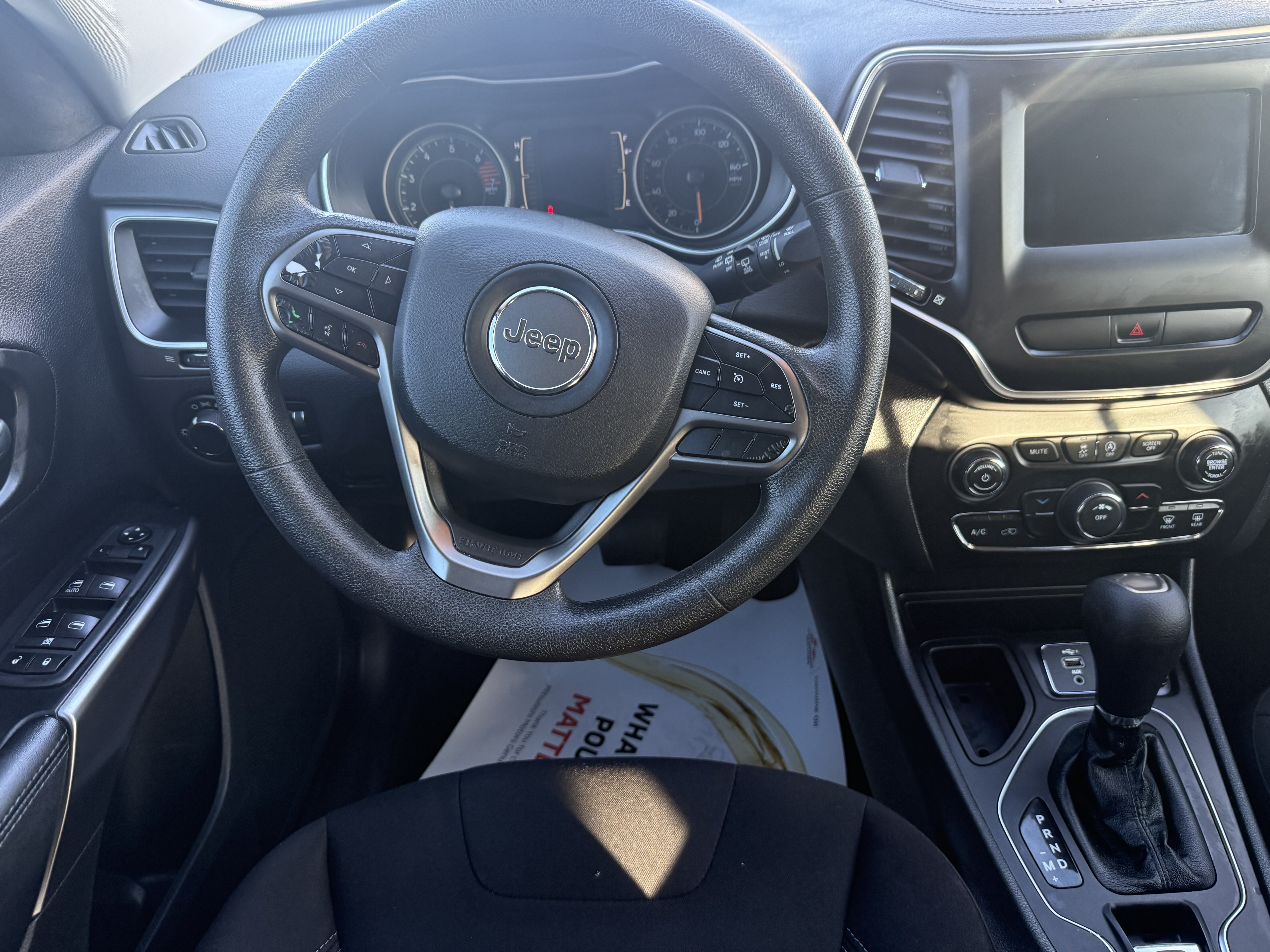 2020 Jeep Cherokee in Phoenix, AZ 85022 - 18105985 7