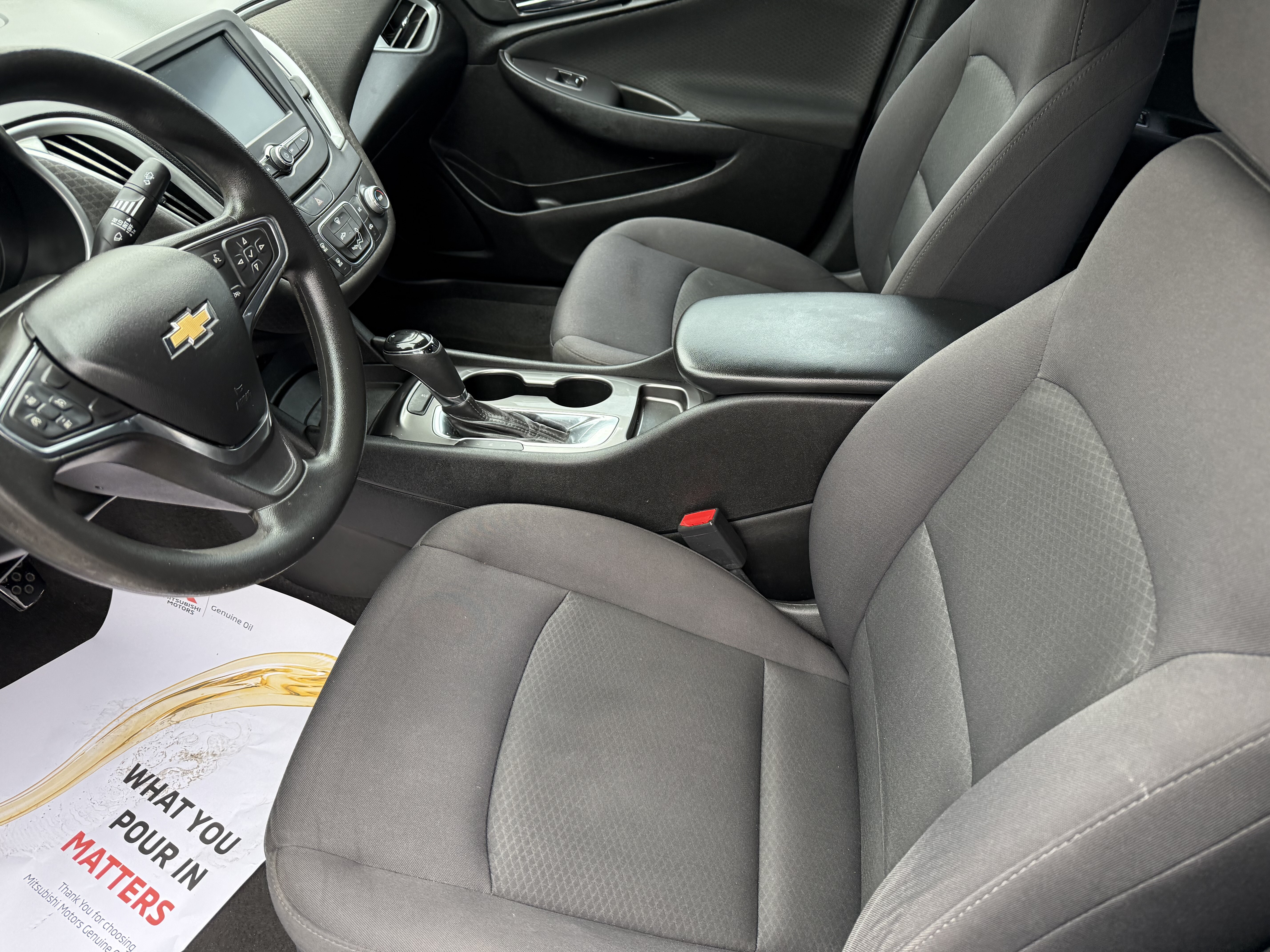 2019 Chevrolet Malibu in Phoenix, AZ 85022 - 18105992 9