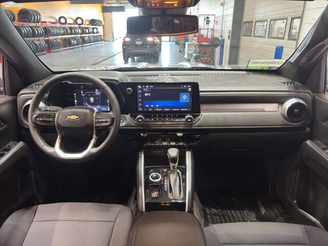 2023 Chevrolet Colorado in Burlington, WI 53105 - 18105999 13