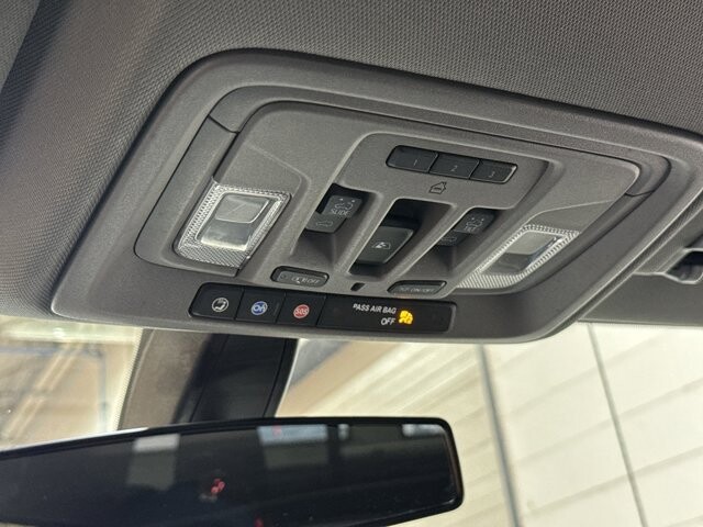 2022 Chevrolet Silverado 1500 in Burlington, WI 53105 - 18106000 37