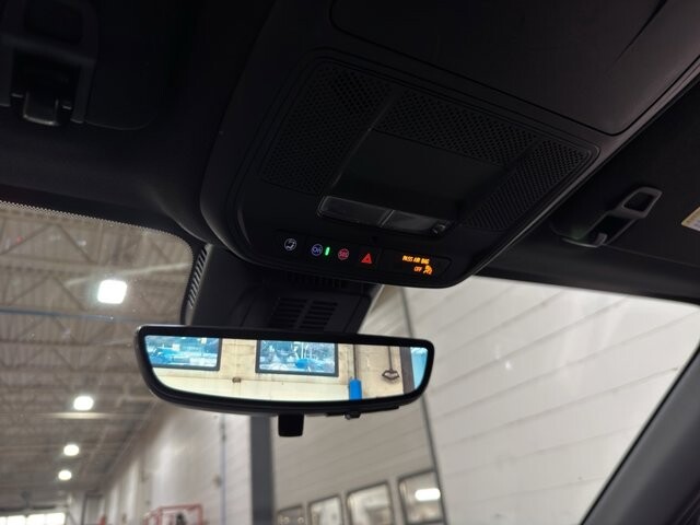 2025 Chevrolet Equinox in Burlington, WI 53105 - 18106001 31