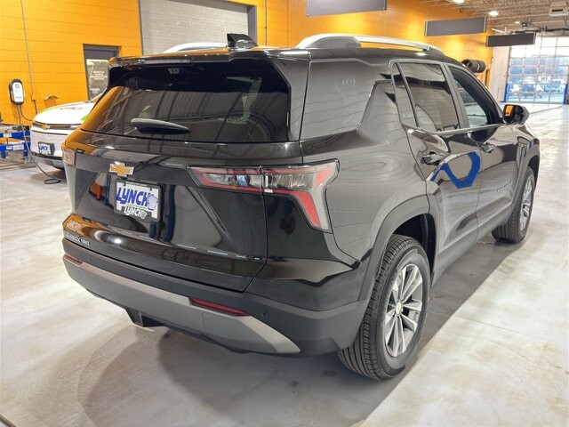 2025 Chevrolet Equinox in Burlington, WI 53105 - 18106001 5