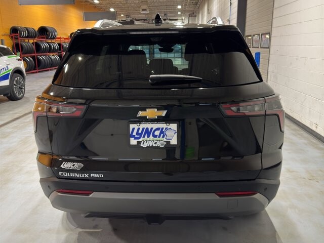 2025 Chevrolet Equinox in Burlington, WI 53105 - 18106001 4