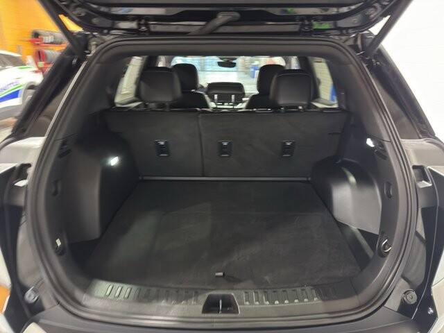 2025 Chevrolet Equinox in Burlington, WI 53105 - 18106001 19