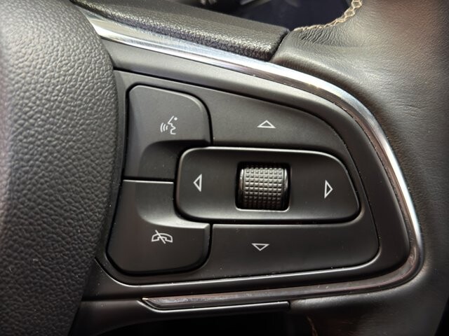 2023 Buick Encore GX in Burlington, WI 53105 - 18106007 23