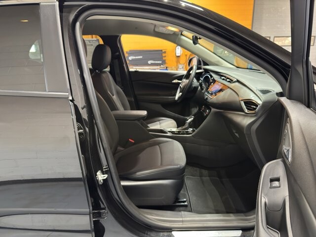 2023 Buick Encore GX in Burlington, WI 53105 - 18106007 16