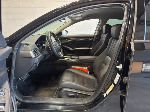 2022 Honda Accord in Burlington, WI 53105 - 18106012 14