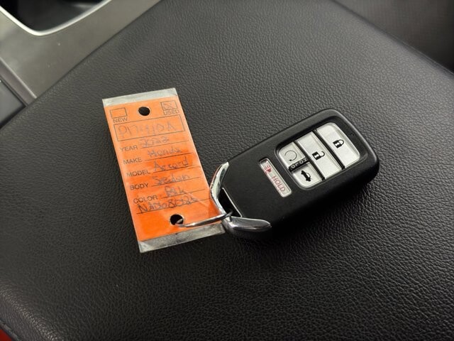 2022 Honda Accord in Burlington, WI 53105 - 18106012 37