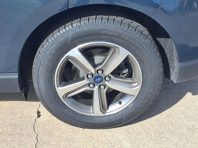 2019 Ford Edge in Troy, IL 62294-1376 - 18106018 20