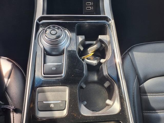 2019 Ford Edge in Troy, IL 62294-1376 - 18106018 10