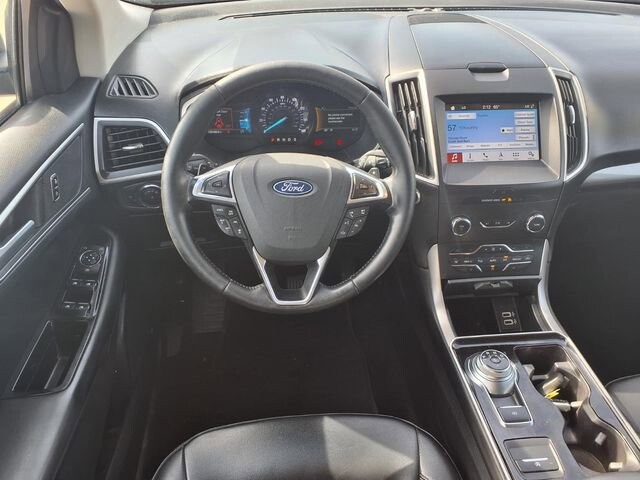 2019 Ford Edge in Troy, IL 62294-1376 - 18106018 3