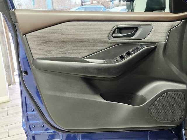 2023 Nissan Rogue in Cinnaminson, NJ 08077 - 18106021 10