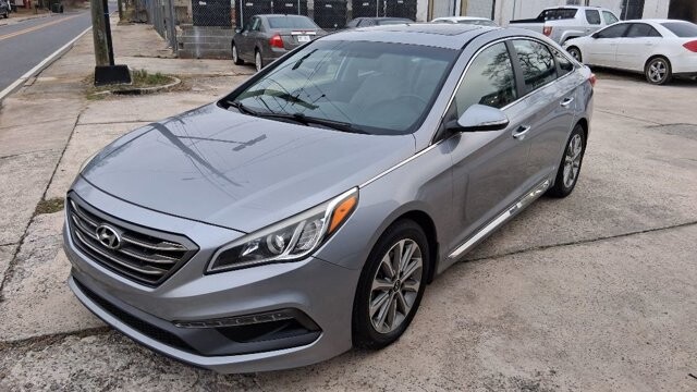 2016 Hyundai Sonata in Cartersville, GA 30120 - 18106029