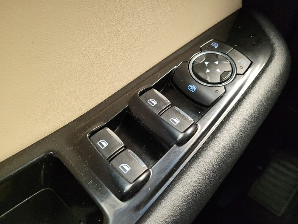 2015 Ford Edge in Louisville, KY 40258 - 18106031 27